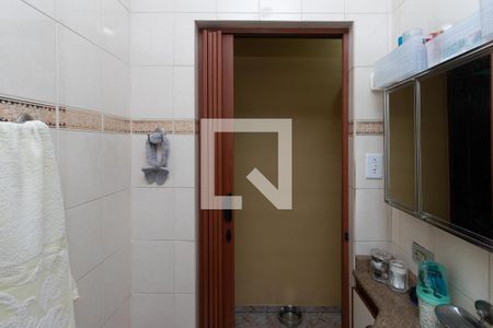 Casa à venda com 101m², 2 quartos e 1 vagaBanheiro 1