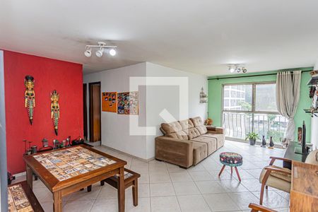 Sala de apartamento para alugar com 3 quartos, 80m² em City América, São Paulo