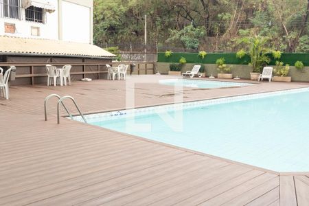 Apartamento para alugar com 103m², 3 quartos e 1 vagaÁrea comum - Piscina