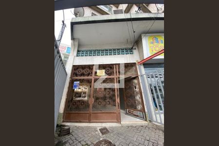 Apartamento à venda com 130m², 2 quartos e 1 vaga Apartamento à venda com 130m², 2 quartos e 1 vagaFachada