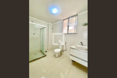 Apartamento à venda com 130m², 2 quartos e 1 vaga Apartamento à venda com 130m², 2 quartos e 1 vagaBanheiro