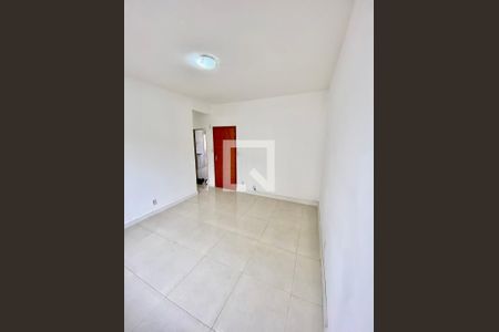 Sala de apartamento para alugar com 2 quartos, 130m² em Sampaio, Rio de Janeiro