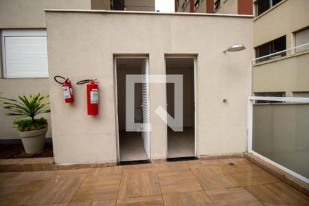 Apartamento à venda com 30m², 1 quarto e 1 vagaÁrea Comum - Banheiros da Piscina