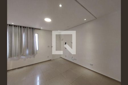 Sala de casa de condomínio para alugar com 2 quartos, 70m² em Vila Constancia, São Paulo