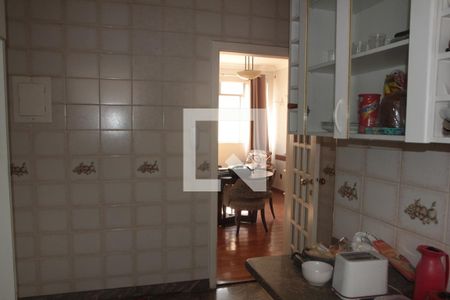 Apartamento à venda com 120m², 3 quartos e 2 vagasCozinha