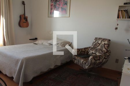 Apartamento à venda com 120m², 3 quartos e 2 vagasSuíte