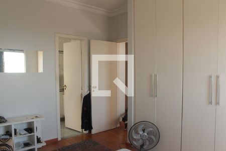 Apartamento à venda com 120m², 3 quartos e 2 vagasSuíte