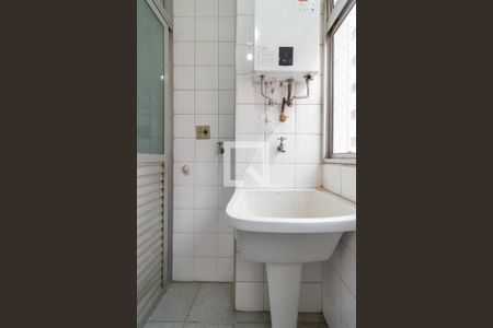 Apartamento para alugar com 66m², 3 quartos e 1 vagaÁrea de Serviço