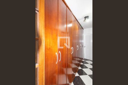 Apartamento para alugar com 66m², 3 quartos e 1 vagaCorredor