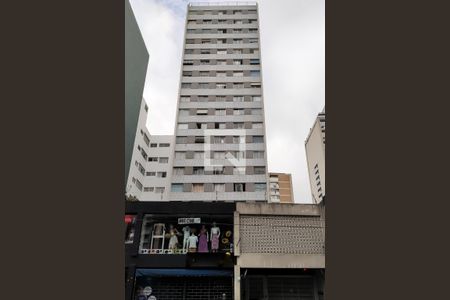Apartamento à venda com 58m², 2 quartos e sem vaga Apartamento à venda com 58m², 2 quartos e sem vagaFachada