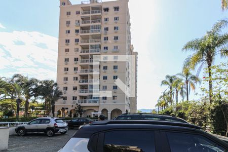 Apartamento à venda com 96m², 3 quartos e 2 vagasFachada