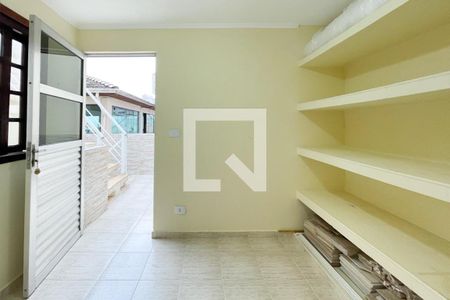 Casa à venda com 250m², 3 quartos e 3 vagasQuarto de Serviço