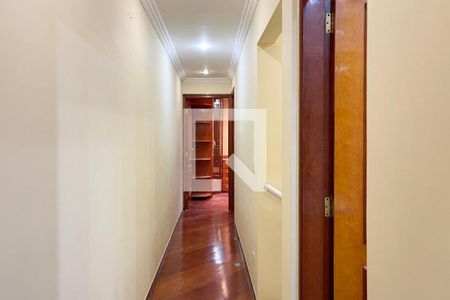 Casa à venda com 250m², 3 quartos e 3 vagasAcesso - Quartos 