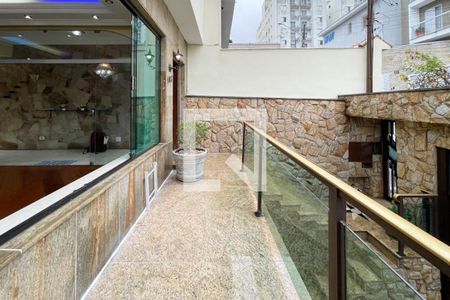 Sacada  de casa à venda com 3 quartos, 250m² em Vila Sao Joao, São Bernardo do Campo