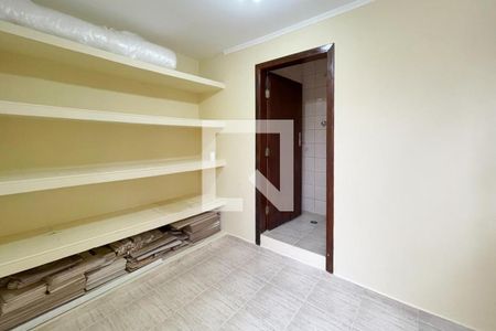 Casa à venda com 250m², 3 quartos e 3 vagasQuarto de Serviço