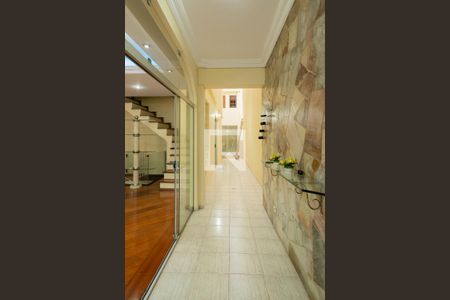Casa à venda com 250m², 3 quartos e 3 vagasQuintal Lateral