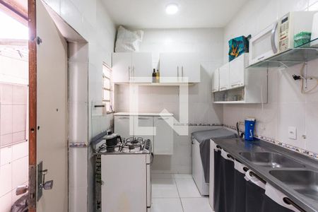 Apartamento à venda com 57m², 2 quartos e sem vagaCozinha
