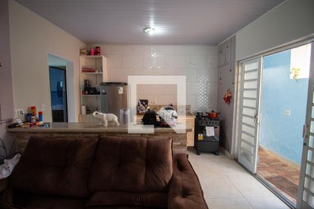Sala / Cozinha de casa à venda com 6 quartos, 410m² em Vila Curuçá Velha, São Paulo