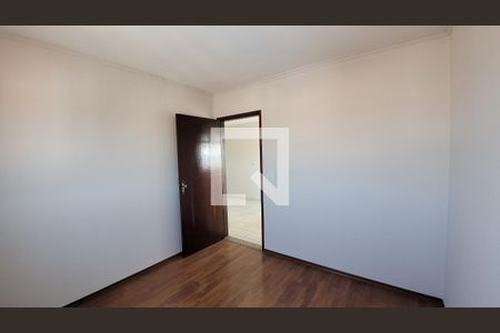 Quarto 01 de apartamento para alugar com 2 quartos, 91m² em Jardim Goncalves, Itaquaquecetuba
