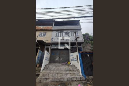 Casa para alugar com 80m², 2 quartos e 1 vaga Casa para alugar com 80m², 2 quartos e 1 vagaFachada