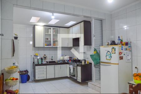 Casa à venda com 235m², 3 quartos e 2 vagasCozinha