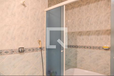 Casa à venda com 235m², 3 quartos e 2 vagasBanheiro