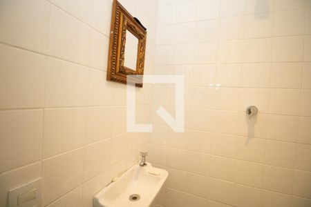 Apartamento à venda com 166m², 4 quartos e 2 vagas Apartamento à venda com 166m², 4 quartos e 2 vagasBanheiro de serviço