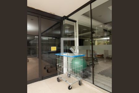 Apartamento à venda com 166m², 4 quartos e 2 vagas Apartamento à venda com 166m², 4 quartos e 2 vagasÁrea comum - Conveniência