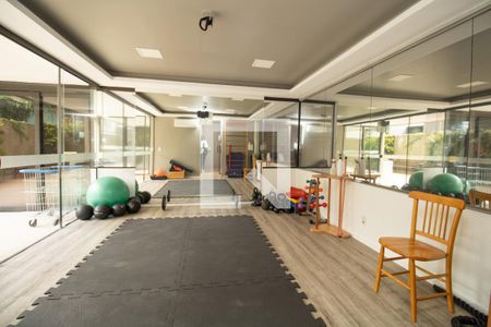 Apartamento à venda com 166m², 4 quartos e 2 vagas Apartamento à venda com 166m², 4 quartos e 2 vagasÁrea comum - Academia