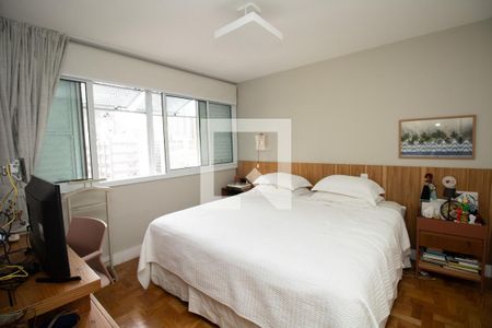 Apartamento à venda com 166m², 4 quartos e 2 vagas Apartamento à venda com 166m², 4 quartos e 2 vagasSuite