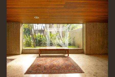 Apartamento à venda com 166m², 4 quartos e 2 vagas Apartamento à venda com 166m², 4 quartos e 2 vagasÁrea comum - Hall de entrada de