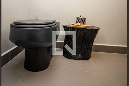 Lavabo de apartamento à venda com 4 quartos, 166m² em Itaim Bibi, São Paulo