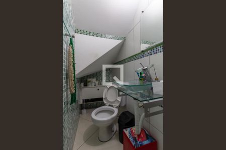 Lavabo de casa para alugar com 2 quartos, 117m² em Itaquera, São Paulo