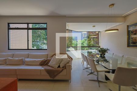 Apartamento à venda com 4 quartos, 138m² em Santo Antônio, Belo Horizonte