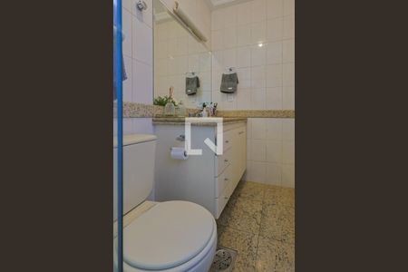 Apartamento à venda com 138m², 4 quartos e 2 vagasBanheiro Social