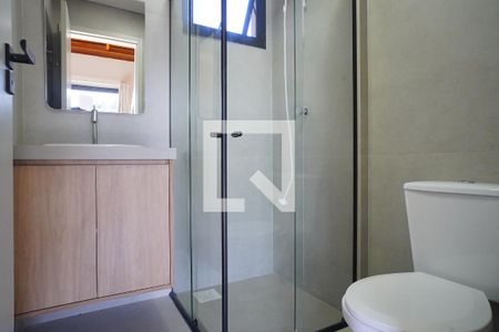 Banheiro de kitnet/studio para alugar com 1 quarto, 40m² em Itacorubi, Florianópolis