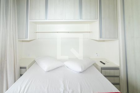 Quarto de apartamento para alugar com 1 quarto, 32m² em Granja Viana, Cotia