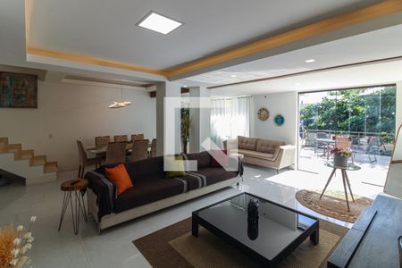 Sala de apartamento para alugar com 5 quartos, 370m² em Recreio dos Bandeirantes, Rio de Janeiro