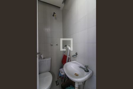 Apartamento para alugar com 370m², 5 quartos e 3 vagasÁrea de Serviço - Banheiro