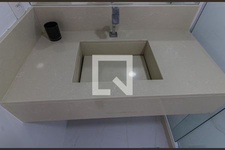 Apartamento para alugar com 370m², 5 quartos e 3 vagasSuíte 4 - Banheiro