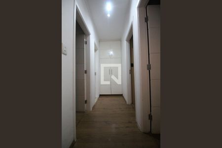 Corredor de casa à venda com 4 quartos, 120m² em Vila Pauliceia, São Paulo