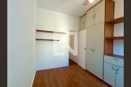 Apartamento à venda com 102m², 3 quartos e 1 vaga Apartamento à venda com 102m², 3 quartos e 1 vagaQuarto 3