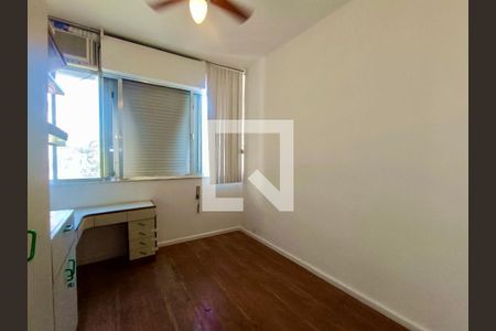 Apartamento à venda com 102m², 3 quartos e 1 vaga Apartamento à venda com 102m², 3 quartos e 1 vagaQuarto 3