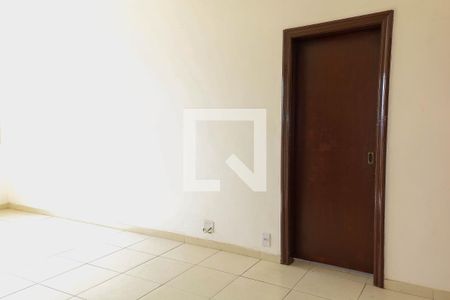 Sala de apartamento para alugar com 3 quartos, 67m² em Todos Os Santos, Rio de Janeiro