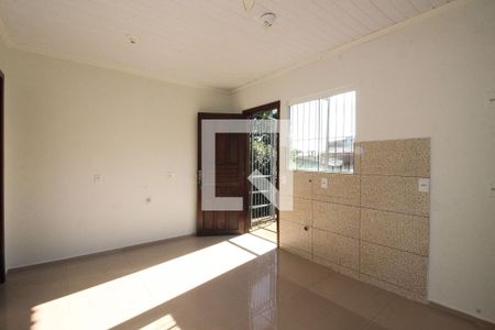 Sala de casa para alugar com 1 quarto, 30m² em Santa Tereza, Porto Alegre
