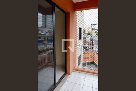 Apartamento para alugar com 72m², 3 quartos e 1 vaga Apartamento para alugar com 72m², 3 quartos e 1 vagaSacada