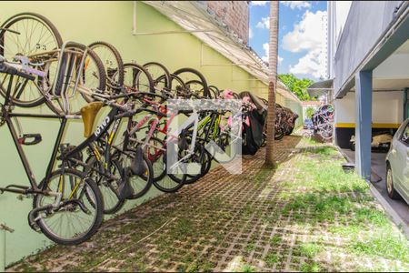 Apartamento para alugar com 53m², 2 quartos e 1 vagaÁrea comum