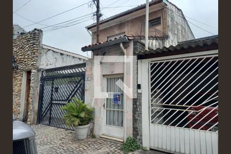 Casa para alugar com 110m², 2 quartos e sem vagaFachada