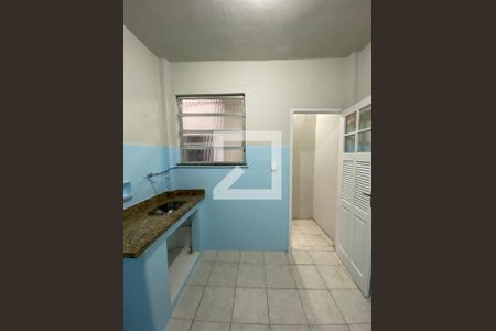 Apartamento para alugar com 90m², 2 quartos e sem vagaCozinha