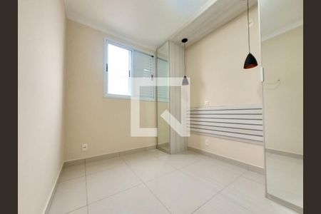 Quarto 2 de apartamento para alugar com 2 quartos, 49m² em Jardim Íris, São Paulo